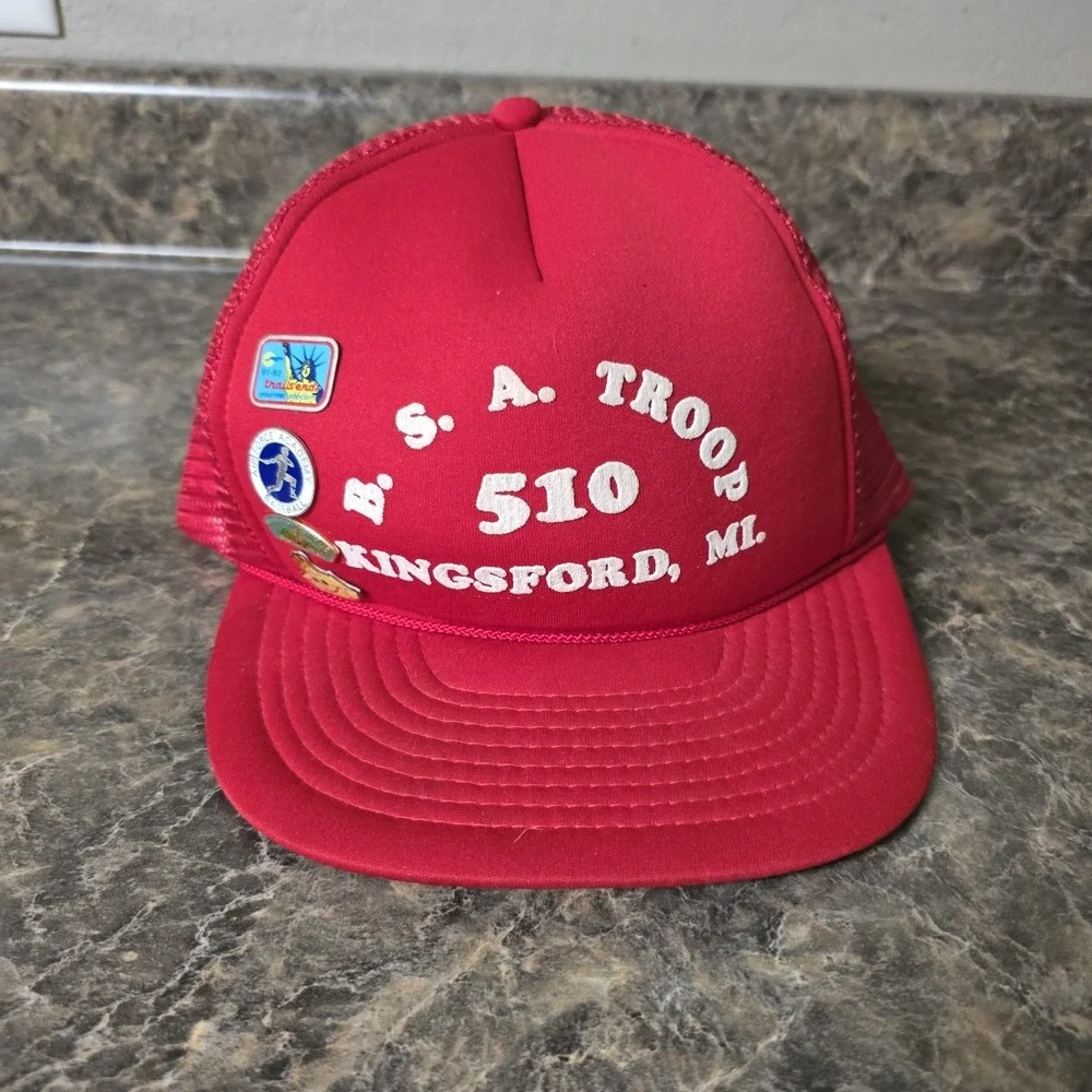 Vintage Boy Scouts BSA Troop 510 Kingsford MI Red Trucker‎ Hat w/ 4 Scout Pins